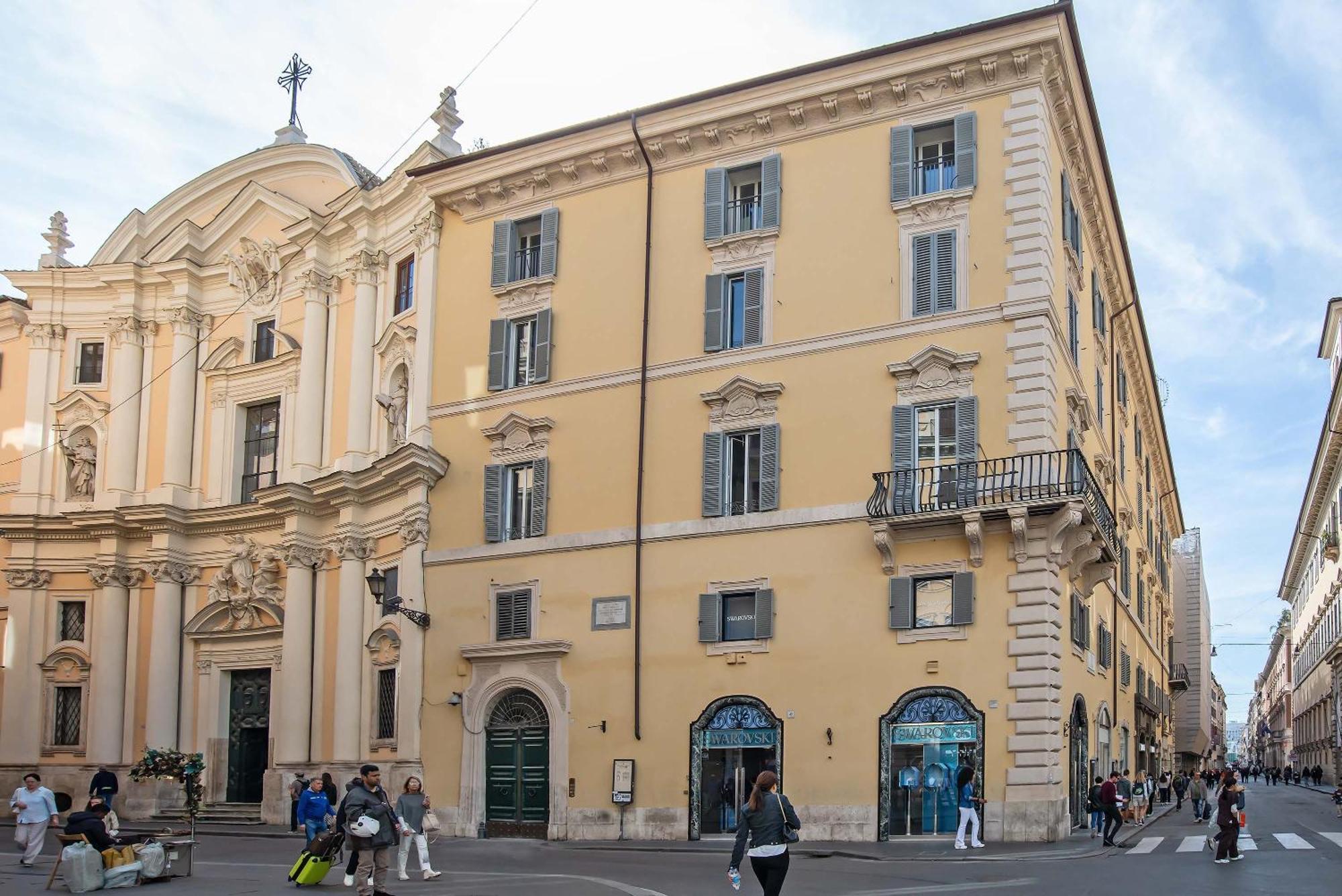 Palazzo Goldoni Condotti Collection 3*