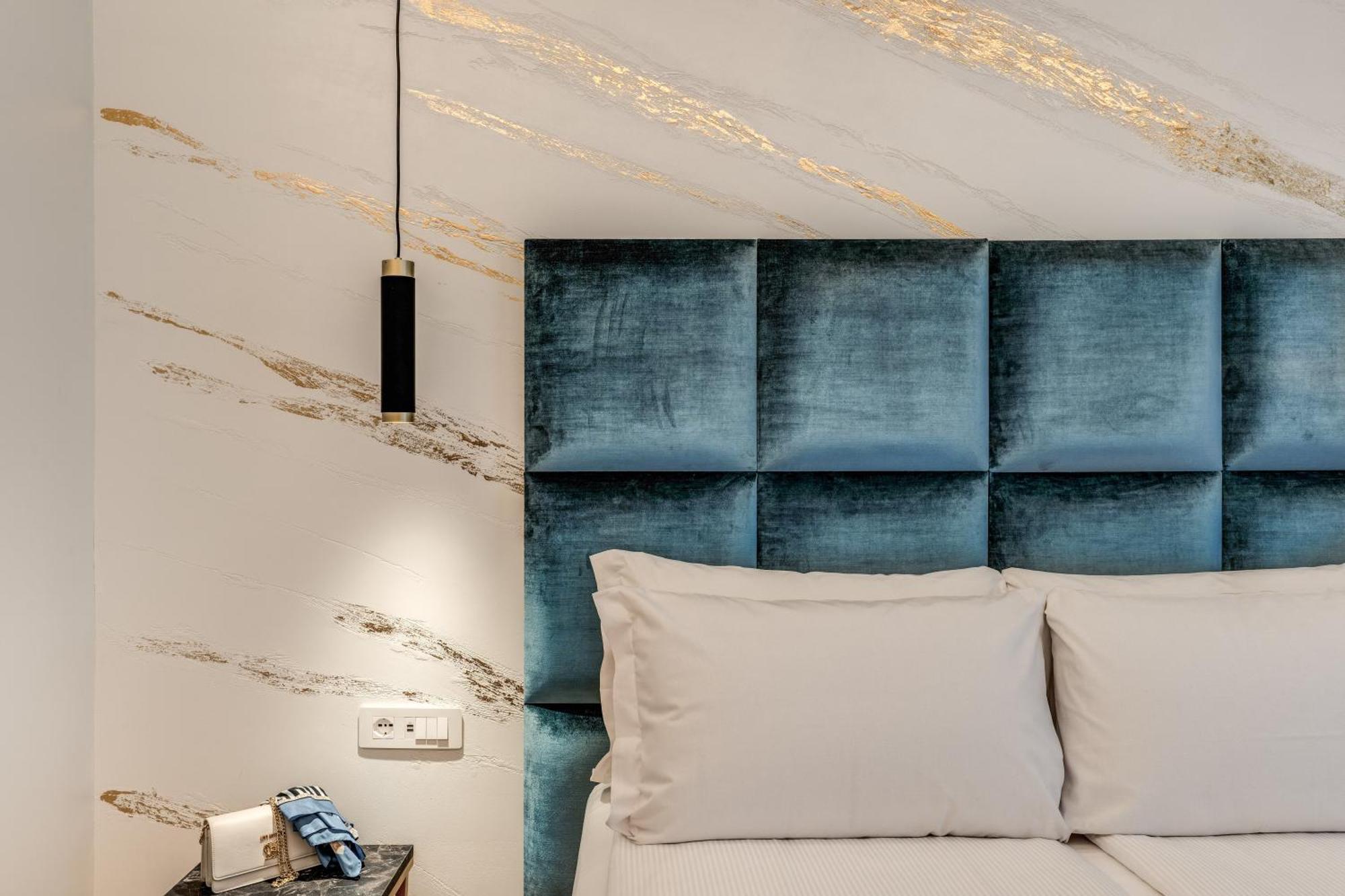 Palazzo Goldoni Condotti Collection Affittacamere Roma