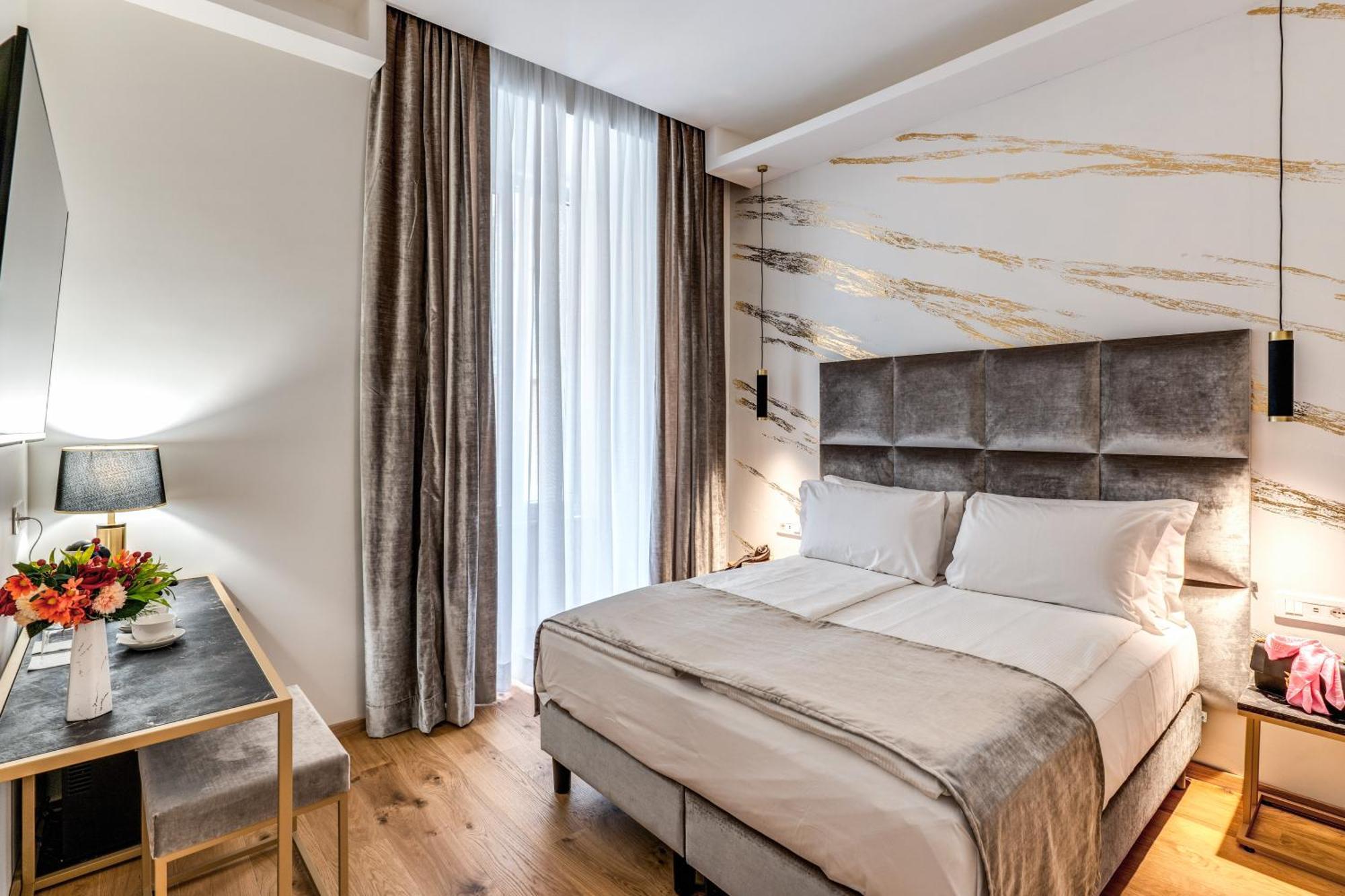 Palazzo Goldoni Condotti Collection 3* Roma