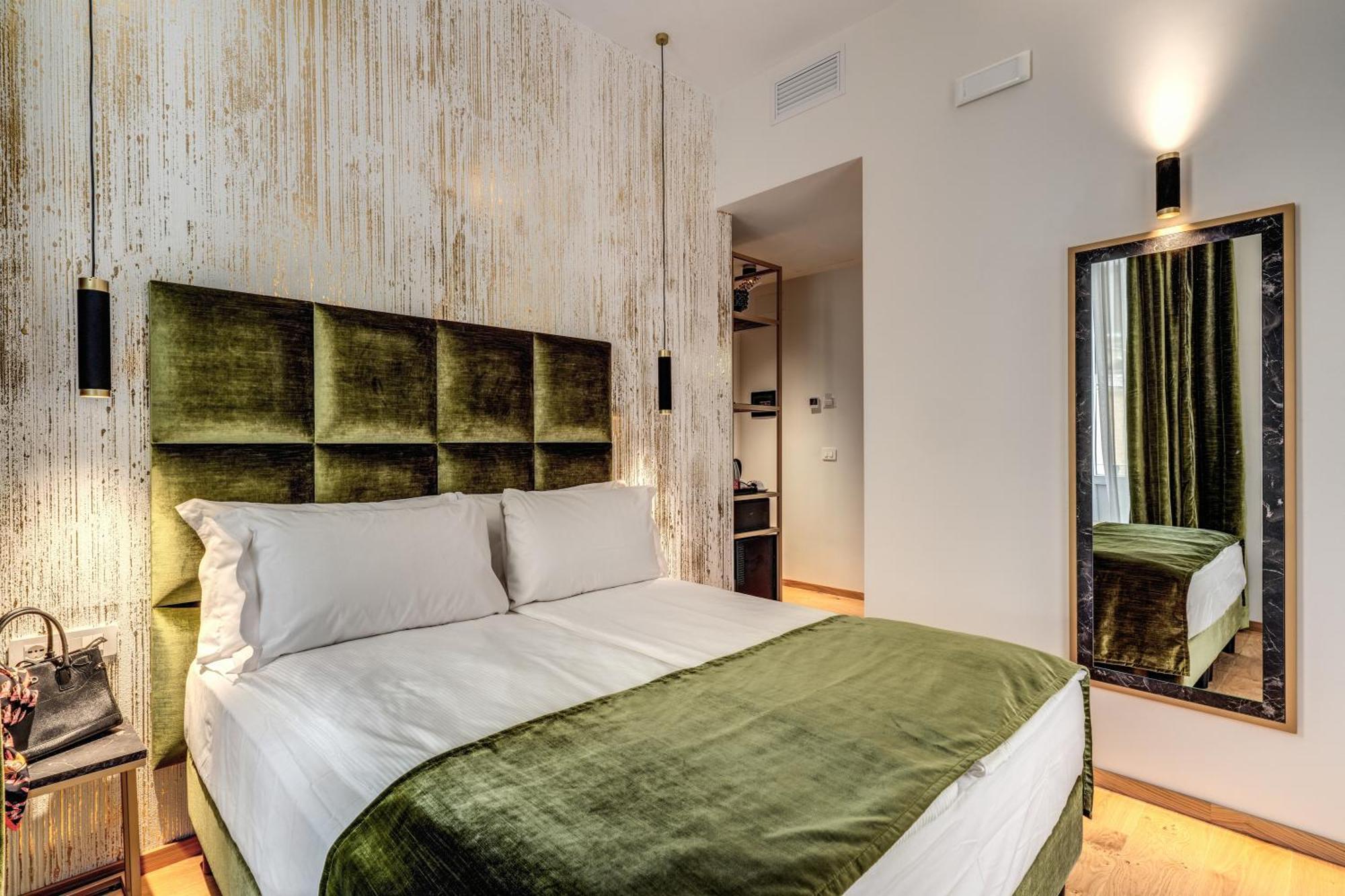 Palazzo Goldoni Condotti Collection 3* Roma